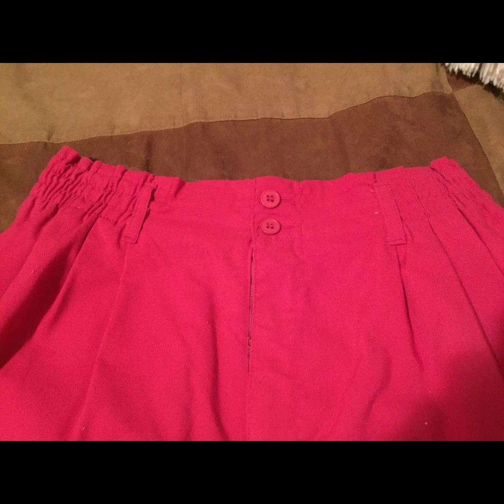 Pink shorts - Picture 4 of 8